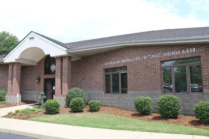 The Ella Louise “Lou” Montgomery academic building at the Louisville Education Center is the first of two buildings used by the center for classes. (Campbellsville University Photo by Drew Tucker)